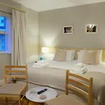 Colleton At Lovelady Shield 度假居 *