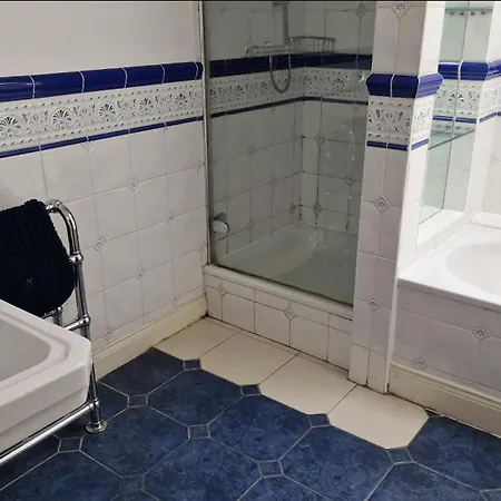 Colleton At Lovelady Shield *